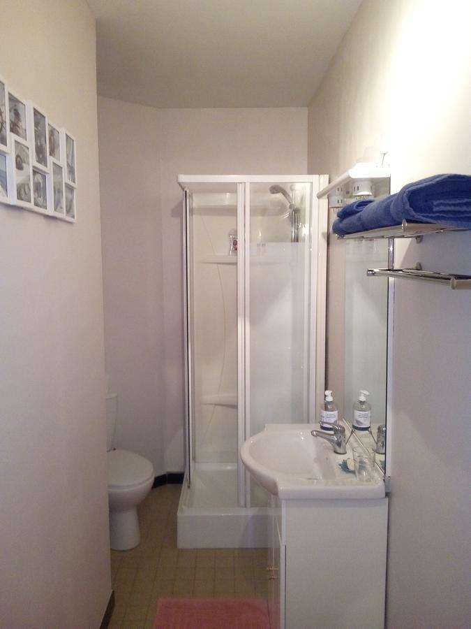 Studio 2 Pers En Vieille Ville Parking Gratuit - By La Source D'Orfee Boulogne-sur-Mer Room photo